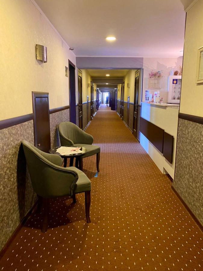 Seven Hotel Bishkek Exterior foto